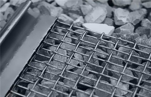 上海矿用锰钢筛网多少钱一平米